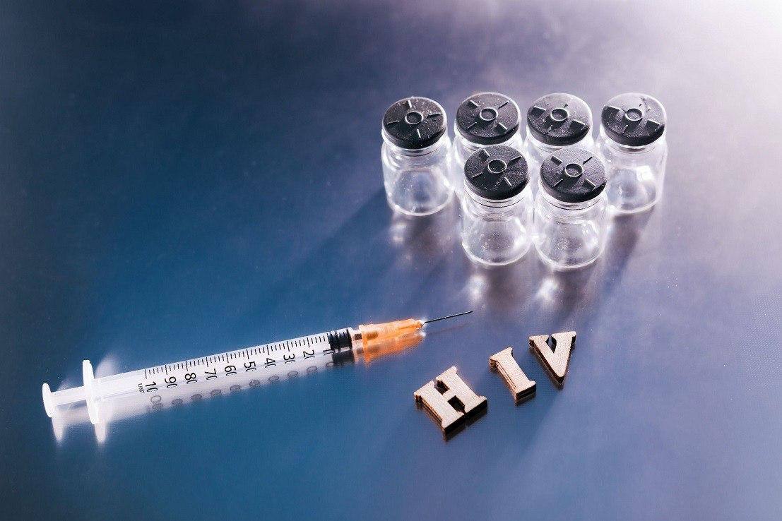 热点新闻：好消息！ 嫖娼喜欢不戴套的有福了