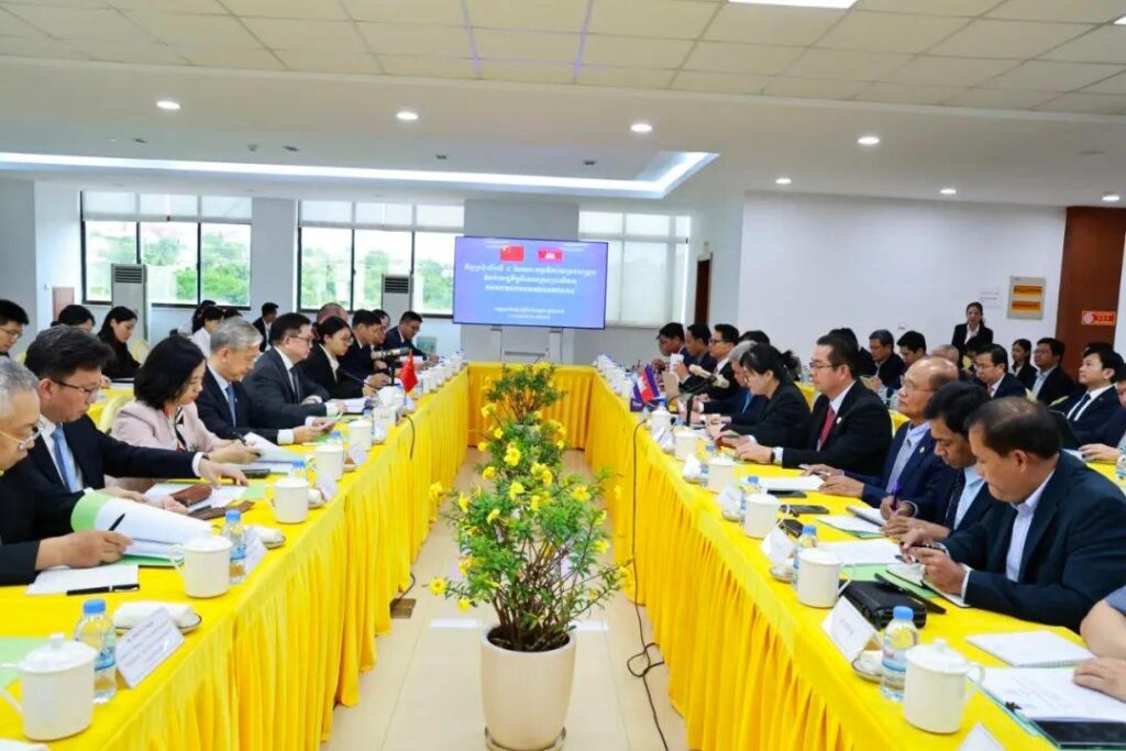 中柬双边政府召开西哈努克特区协调委员会第四次大会